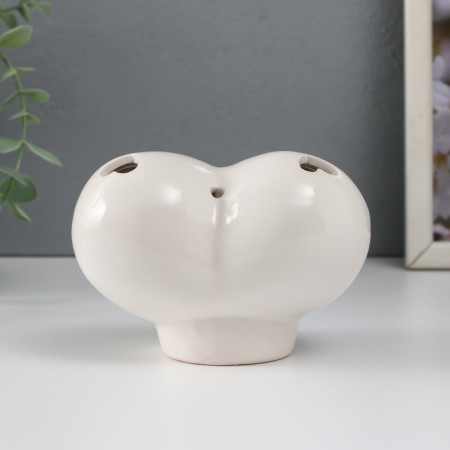 Souvenir Ceramics Light "Heart" White 12.3x9x8.6 cm-4