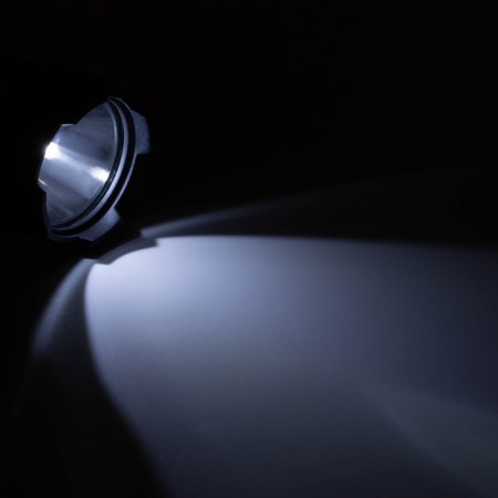 Manual battery flashlight, 800 mAh, 3 watts, LED, 3 modes, USB-5