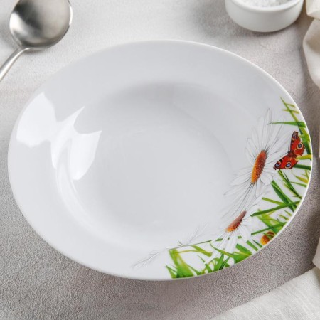 Porcelain Porcelain “Chamomile”, 230 ml, d = 20 cm, white