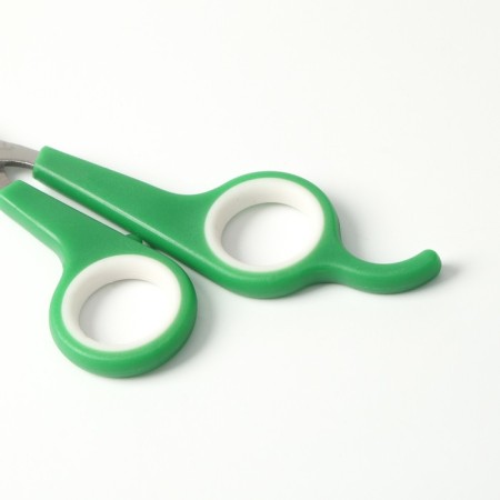 Coger scissors with an emphasis for a finger, a hole of 6 mm, green with white-3