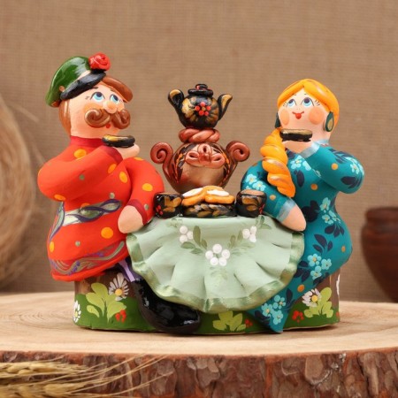 Kovrov toy "Tea Party Baryshnya with a Cavalier", ceramics