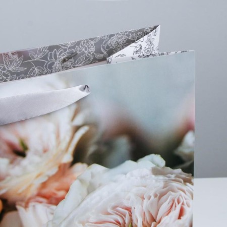 Gift Package Laminated, packaging, "Happiness", XL 40 x 49 x 19 cm-2