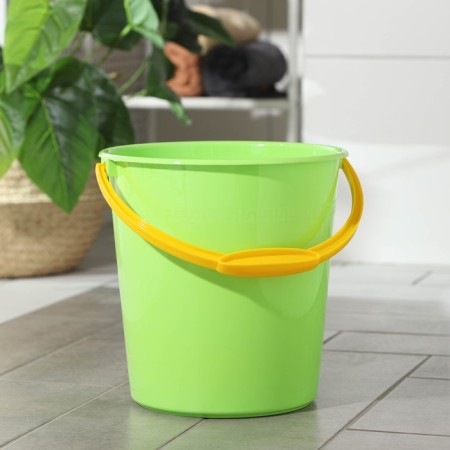A bucket with a measured scale, 10 l, color mix-9