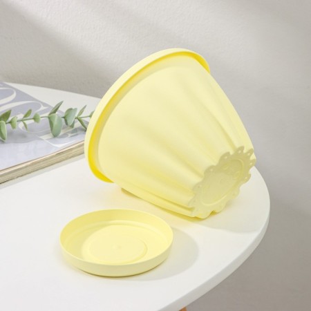 Pot for flowers with the Podon "Noble", 1 l, d = 14 cm, yellow color-3
