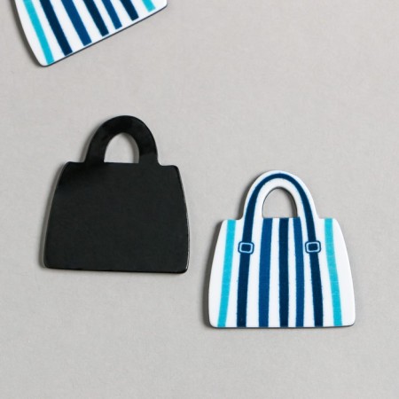 Acryl's work decor "Striped handbag" 2.7x3 cm
