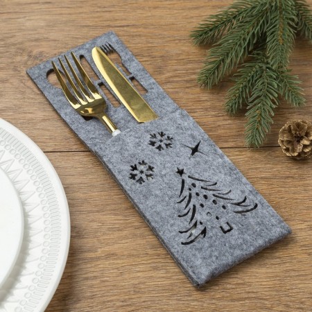 The envelope for cutlery is the “New Year” shade, gray color, 25x8, 5 cm