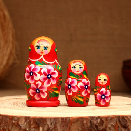 Matryoshka 3-doll, "Anfisa Beauty", 10-11 cm