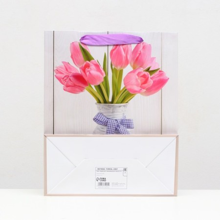 Laminated "Tulips" 26x32x12 package-1