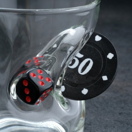A glass "impenetrable", with a chip and a cube, for whiskey, 250 ml-2