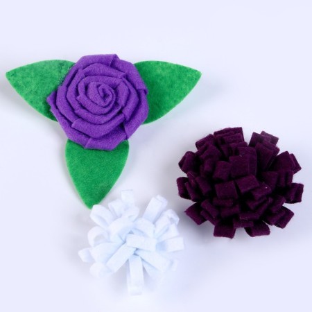 Set for creativity: Decor made of felt and a set of beads "Flower pattern"-2
