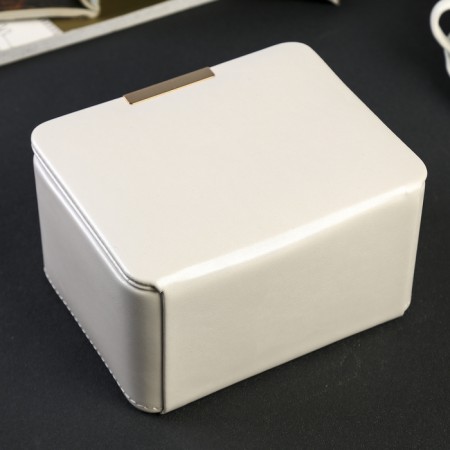 Casket to the leatherette for jewelry "Snow White" 9x16x13 cm-4