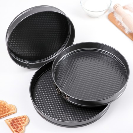 A set of forms for baking the connective share “Elin Low”, 3 subjects: D = 28/26/24 × 4 cm, anti -stick coating, black color