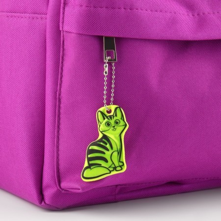 The reflective element "cat", bilateral, 5.9 × 4.7 cm, color mix-1