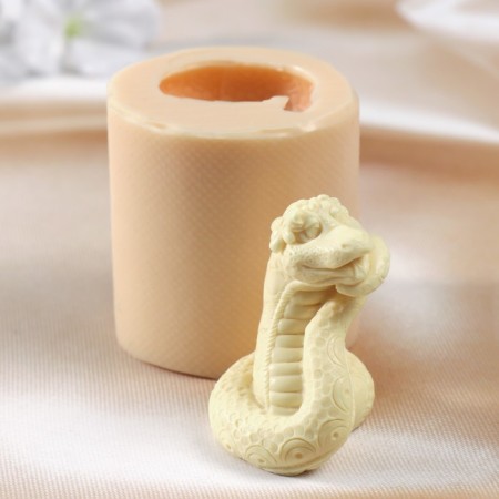 Silicone Mold "Snake No. 2" Silicon 6x5x4 cm