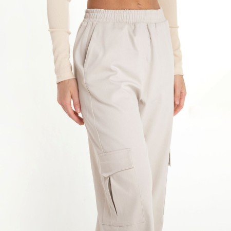 Cargo trousers are female, dairy color, size 50-6