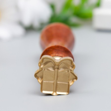 Printing figure for wax with a wooden handle "Gift" Print - 2.3x2.1 cm, handle 8.2 cm 742392-1