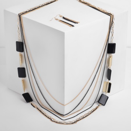 Set 2 objects: earrings, unison beads rectangles, black color in gold, 80cm