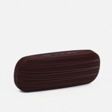 Clamp case on a cracker, brown color