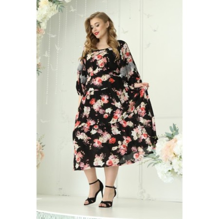 Women's dress, size 60-6