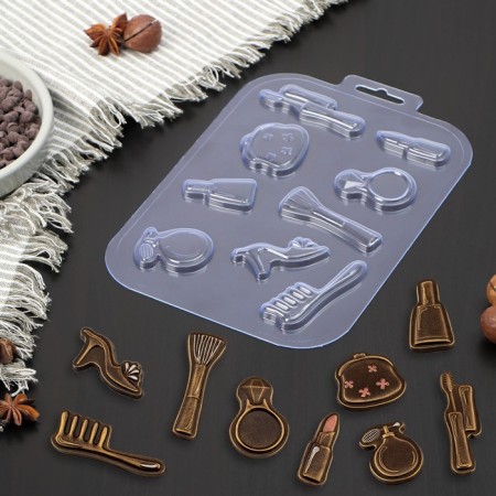 Form for chocolate and sweets Plastic set of women's “Speech”, 21 × 14 cm, transparent color
