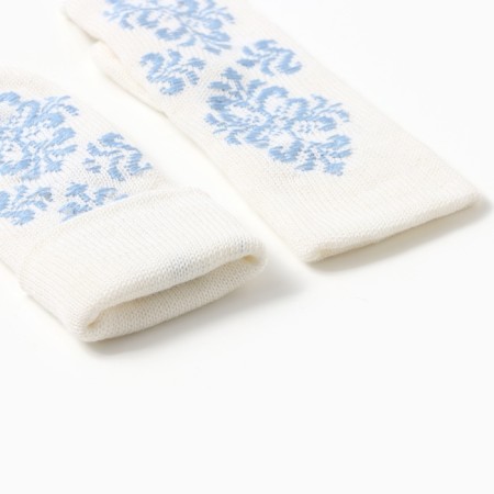 Mittens double manual embroidery, white color, rr 18-2
