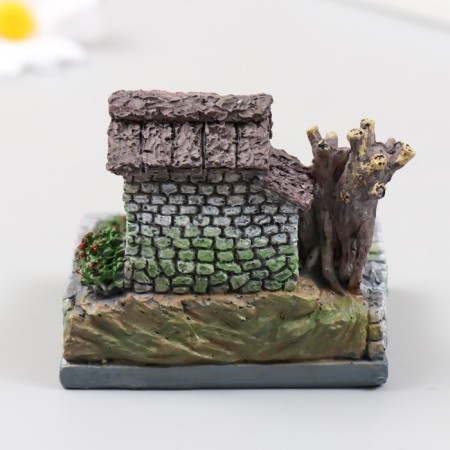 Figure for Florarium Polystone "Stone House with Garden" 7x6x6.5 cm-2