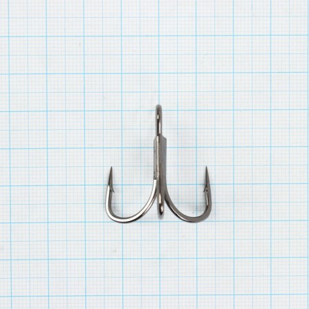 The triple hook Nautilus Treble 2x-Series 2406, BN color, No. 1/0, 5 pcs.-1