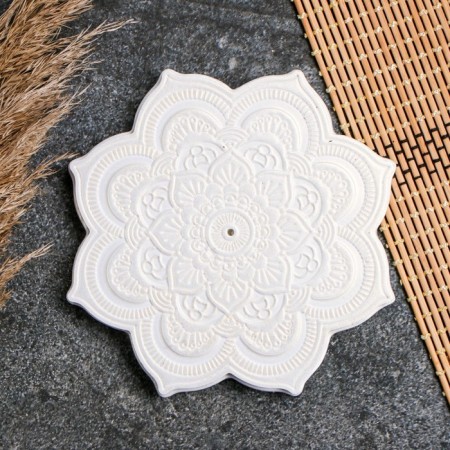 Bowl stand "Mandala" pearls, 16x2cm