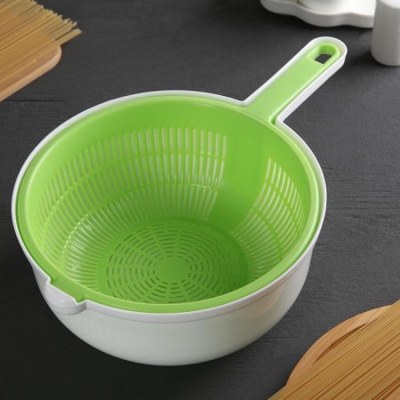 A colander with a pallet, d = 25 cm, plastic, color mix-5