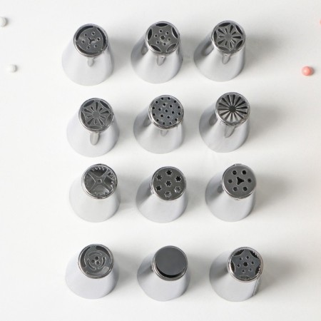 A set of pastry troops, 2.8 × 4 cm, 12 pcs-1