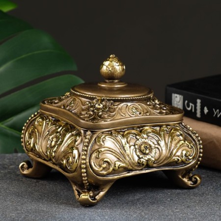 Casket, gold 13x13x13cm