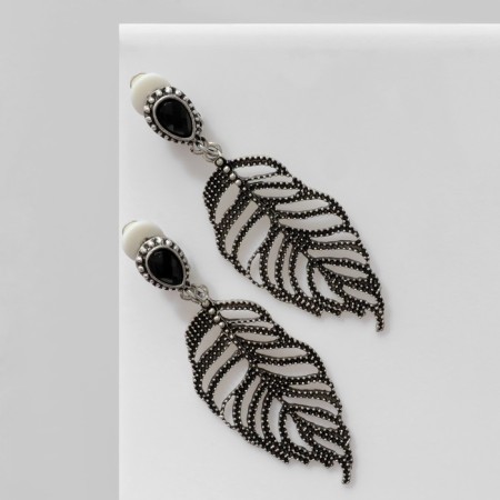 Clips "feathers" solo, black color in black silver-1