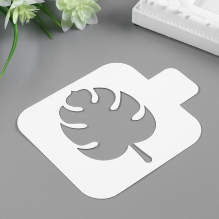 Plastic stencil "Leaf" 9x9 cm-1