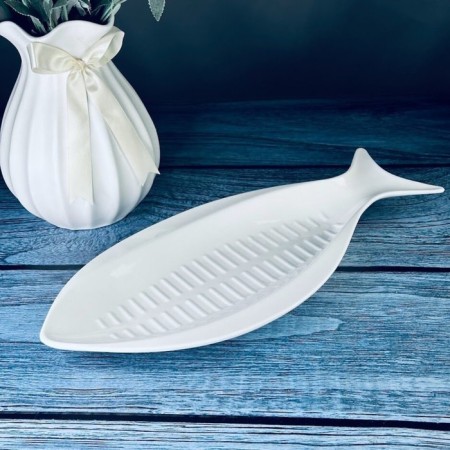 Lenardi Bianco fish dish, length 35.5 cm