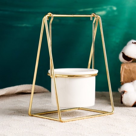 Kashpo "swing" on a gold stand, 16.5x12.5x8cm-1