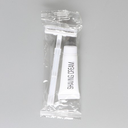 Razor Standard with two stainless blades and shaving cream 10 g.-1