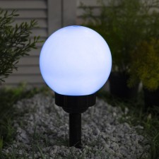 Garden lamp on the solar battery 