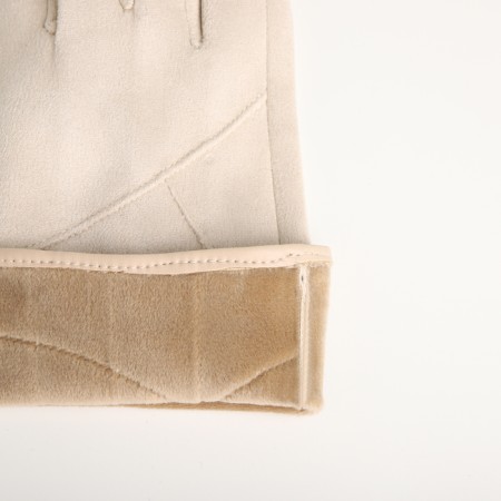 Gloves are female, dimensionless, without insulation, milk color-3