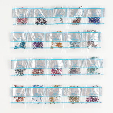 Diamond embroidery with a partial filling of Olenenok 15*21, canvas-5