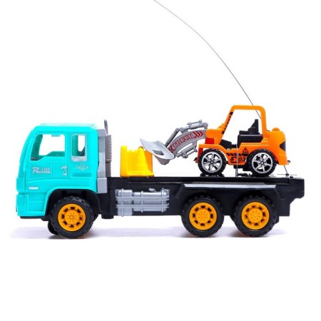 Radio -controlled “Evaciatorial” truck, with a loader, works from batteries, mix-1