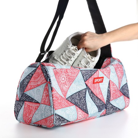 Sports bag, textura, average size, red color-6