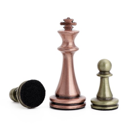 Chess, board 31 x 31 cm, King H-7 cm, Pig H-3.5 cm-3