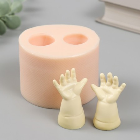Mold Silicon "Hands" No. 2 2.5x3.3x5.4 2.5x3.3x5.4 cm
