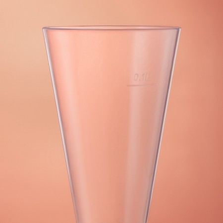 A single -single -plastic glass for champagne “cone”, 150 ml, with a black leg, the color is transparent-5