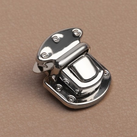 Bag Fraille, 2.2 × 2.7 cm, silver color-1