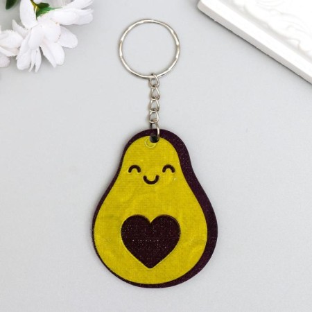 AVARA "Avocado with a bone-heart" 5.1x6.5 cm