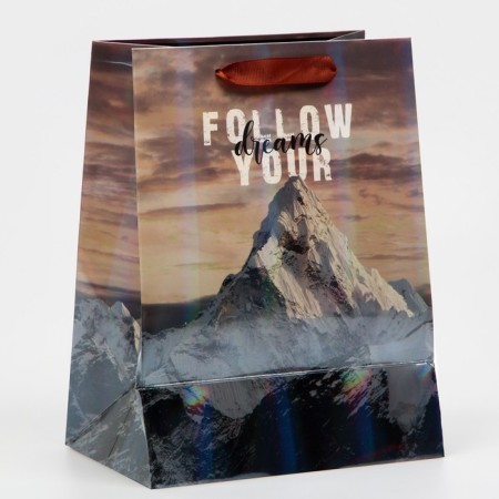 Gift Package Laminated, packaging, “mountain”, rainbow holography, MS 18 x 23 x 10 cm-2