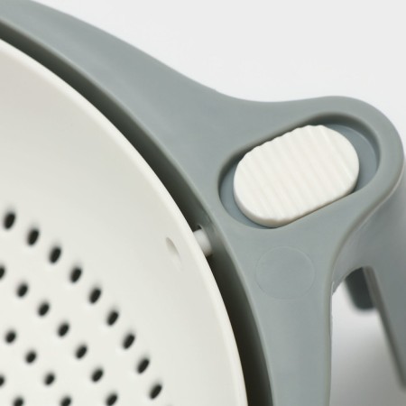 A colander with a bowl, 2 in 1, d = 18 cm, insert 17.5 cm, color mix-2