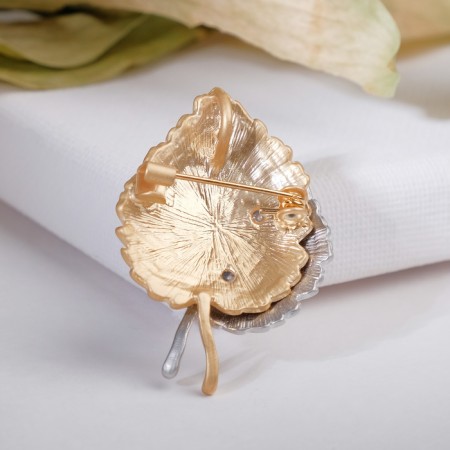 Brooch "Leaves", the color of silver-gold matte-1