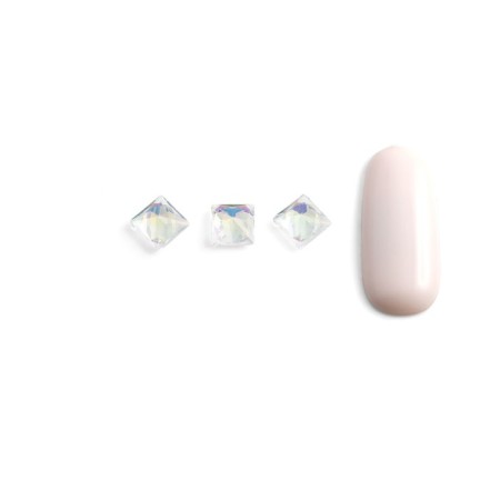 Crystals for volumetric inlay Pole Lux "Princess", 10 pcs